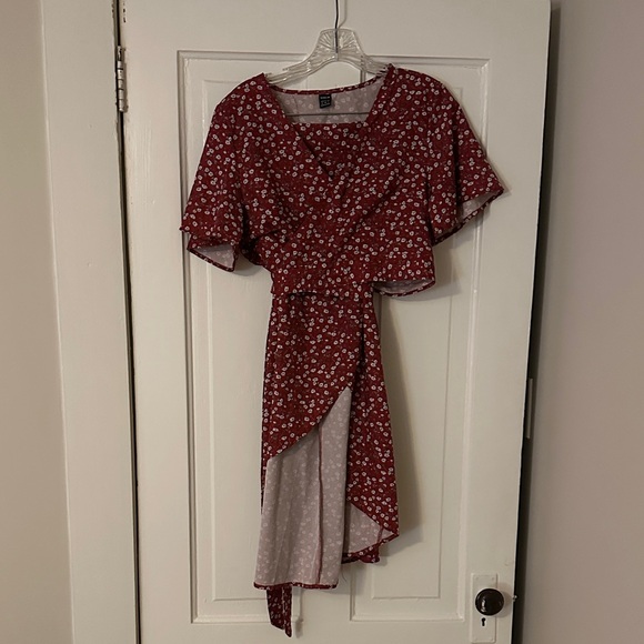 SHEIN Dresses & Skirts - SHEIN Red Floral Two Piece Skirt Set